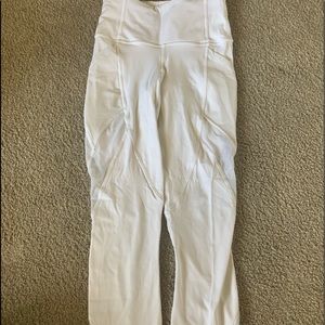 white lulu lemon leggings